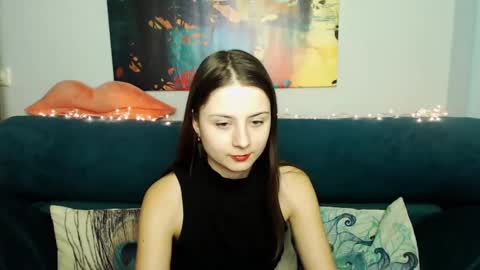 milanaroz online show from December 2024 01:54:02 PM
