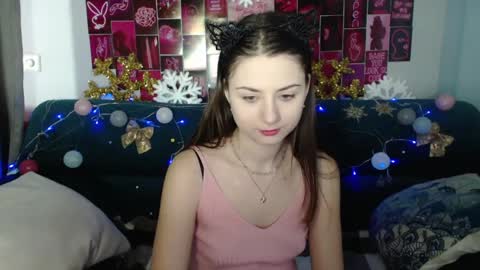 milanaroz online show from December 2024 05:55:01 AM
