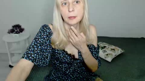 Milena online show from March 2025 02:54:01 AM