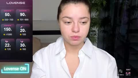 Mila online show from September 2025 12:21:02 PM