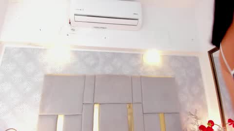 Snapshot of milasaenz1 chatting on October 2025 03:35:02 PM Cami online show from October 2025 03:35:02 PM