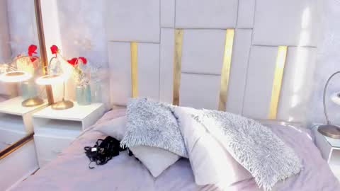 Snapshot of milasaenz1 chatting on November 2025 12:48:01 PM Cami online show from November 2025 12:48:01 PM