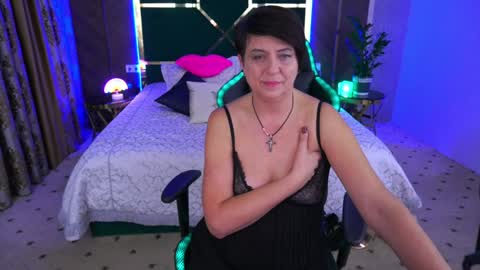 milaskyy online show from December 2024 09:12:02 PM