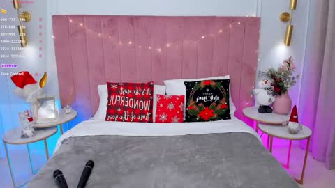 Snapshot of milavox chatting on December 2024 05:38:01 AM Mia online show from December 2024 05:38:01 AM