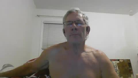 Milehi1958 online show from September 2025 10:52:01 AM