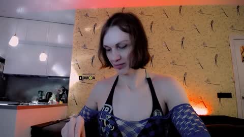Milena Hardy online show from December 2024 04:45:01 AM