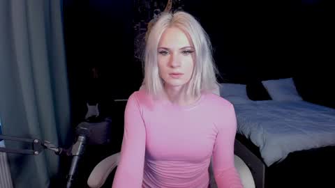 Milena online show from December 2024 07:38:02 AM
