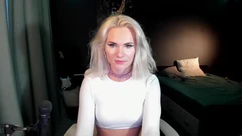 Milena online show from February 2025 06:53:02 AM