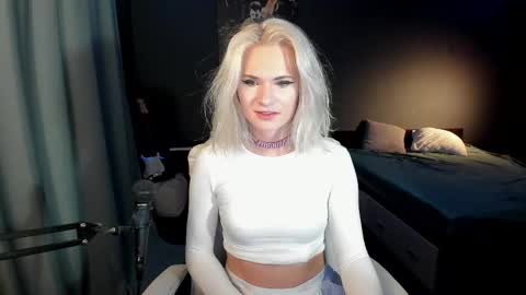 Milena online show from February 2025 01:20:02 AM