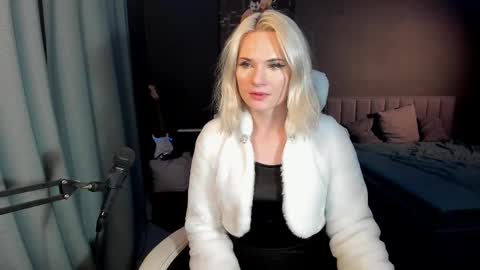 Milena online show from February 2025 11:57:02 PM