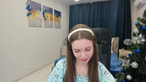 mileygloss online show from December 2024 09:00:02 PM