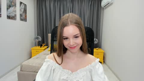 mileygloss online show from February 2025 04:25:02 AM