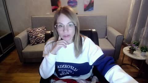 milf_for_u777 online show from September 2025 01:27:02 PM
