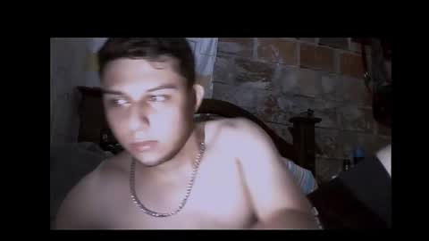 milk_boy25 online show from September 2025 07:59:01 PM