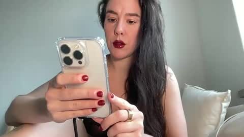 Milk online show from February 2025 07:34:02 AM