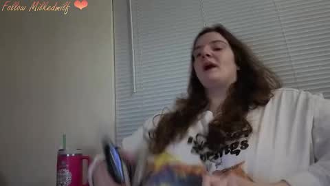 Snapshot of milkedmilf chatting on December 2025 05:55:02 AM milkedmilf online show from December 2025 05:55:02 AM