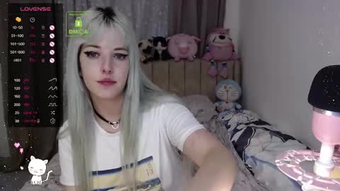  Novaleigh Nyan  online show from November 2025 05:42:02 AM