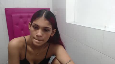 milkyway_18 online show from December 2024 12:05:02 PM