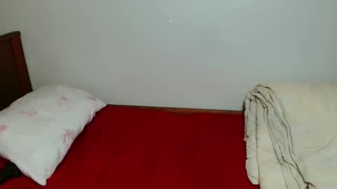 Snapshot of milla_nova chatting on November 2025 03:45:02 PM nova online show from November 2025 03:45:02 PM