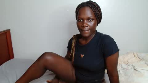 Snapshot of milla_nova chatting on November 2025 02:47:02 AM nova online show from November 2025 02:47:02 AM