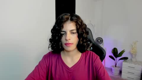 Snapshot of milla_pixxie chatting on December 2024 09:18:02 AM Milagros online show from December 2024 09:18:02 AM