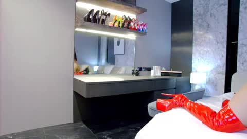 MillaBelle online show from December 2024 07:24:02 AM