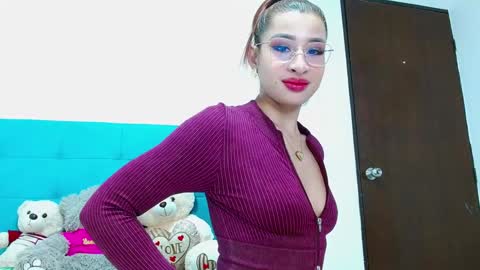 Aleja online show from February 2025 07:31:02 PM