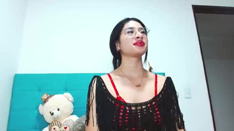 Aleja online show from February 2025 08:36:01 PM