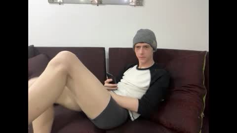 SlimnHungOH online show from October 2025 09:46:02 PM