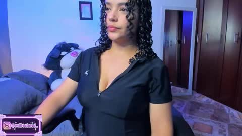 Snapshot of millie_lamar chatting on October 2025 12:55:01 AM online show from October 2025 12:55:01 AM