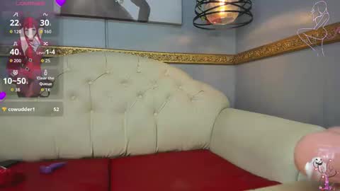 millie_summer online show from October 2025 01:14:01 PM