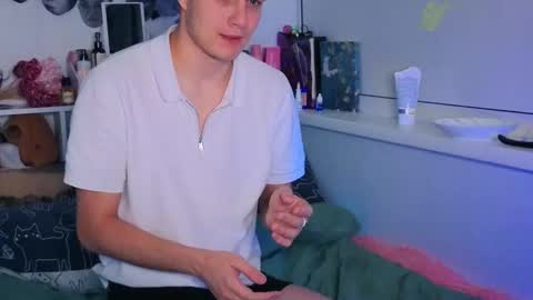 Millie online show from November 2025 02:27:01 PM