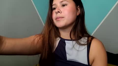 Snapshot of milliesweet77 chatting on November 2025 05:24:01 PM milli online show from November 2025 05:24:01 PM