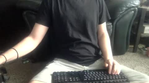 Snapshot of millionsmcgee chatting on February 2025 09:58:01 PM Millions online show from February 2025 09:58:01 PM