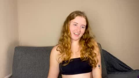 Snapshot of milly_milliy chatting on October 2025 04:18:01 PM Milly online show from October 2025 04:18:01 PM