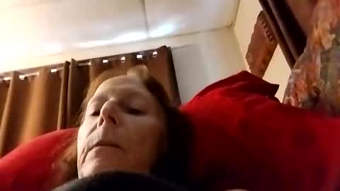 Snapshot of miloanj chatting on November 2025 06:39:01 PM miloanj online show from November 2025 06:39:01 PM