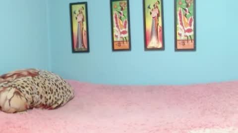 Miltonn online show from October 2025 07:20:01 PM