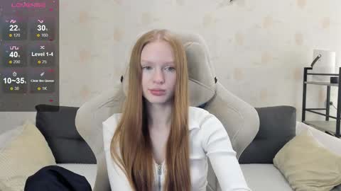 Snapshot of milymi_ chatting on October 2025 06:26:02 AM Milena and Jasper online show from October 2025 06:26:02 AM