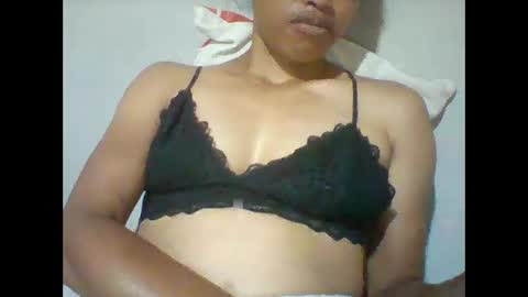 Snapshot of mimisexy295320 chatting on January 2025 01:52:01 PM mimisexy295320 online show from January 2025 01:52:01 PM