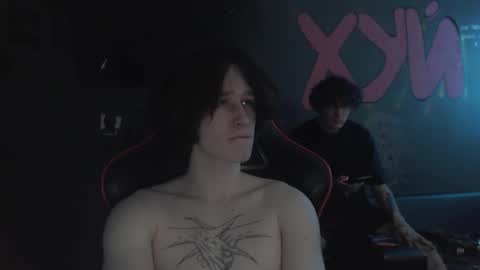 Snapshot of min1pekka chatting on November 2025 10:54:02 PM Max online show from November 2025 10:54:02 PM