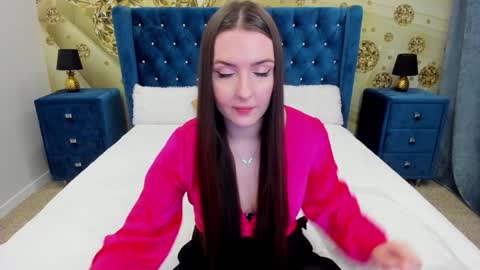 minchelskatrina online show from December 2024 12:16:02 PM
