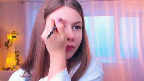 Snapshot of minditrelles chatting on October 2025 07:31:02 AM Mindi online show from October 2025 07:31:02 AM