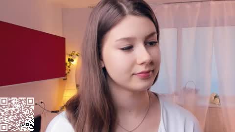 Snapshot of minditrelles chatting on October 2025 07:18:01 AM Mindi online show from October 2025 07:18:01 AM