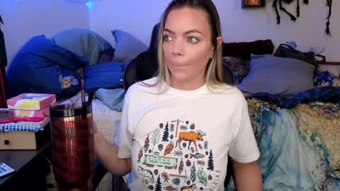 Mindy Mars online show from January 2025 05:28:01 PM