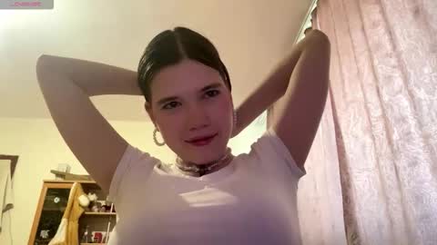 Amelia online show from October 2025 06:14:02 AM