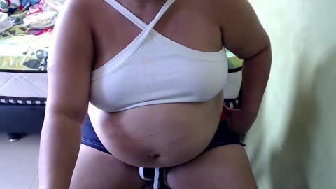 Andrea online show from February 2025 03:28:02 PM