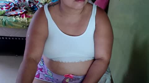 Andrea online show from February 2025 12:00:02 PM