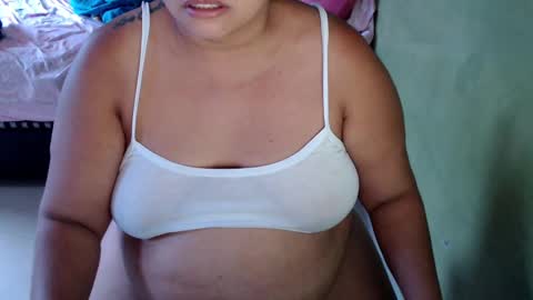 Andrea online show from February 2025 11:23:02 AM