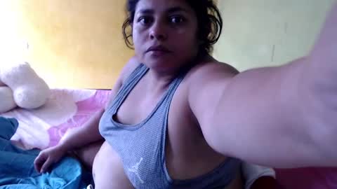 Andrea online show from February 2025 02:26:01 PM