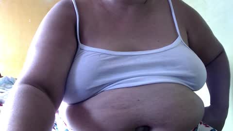 Andrea online show from February 2025 02:20:02 PM